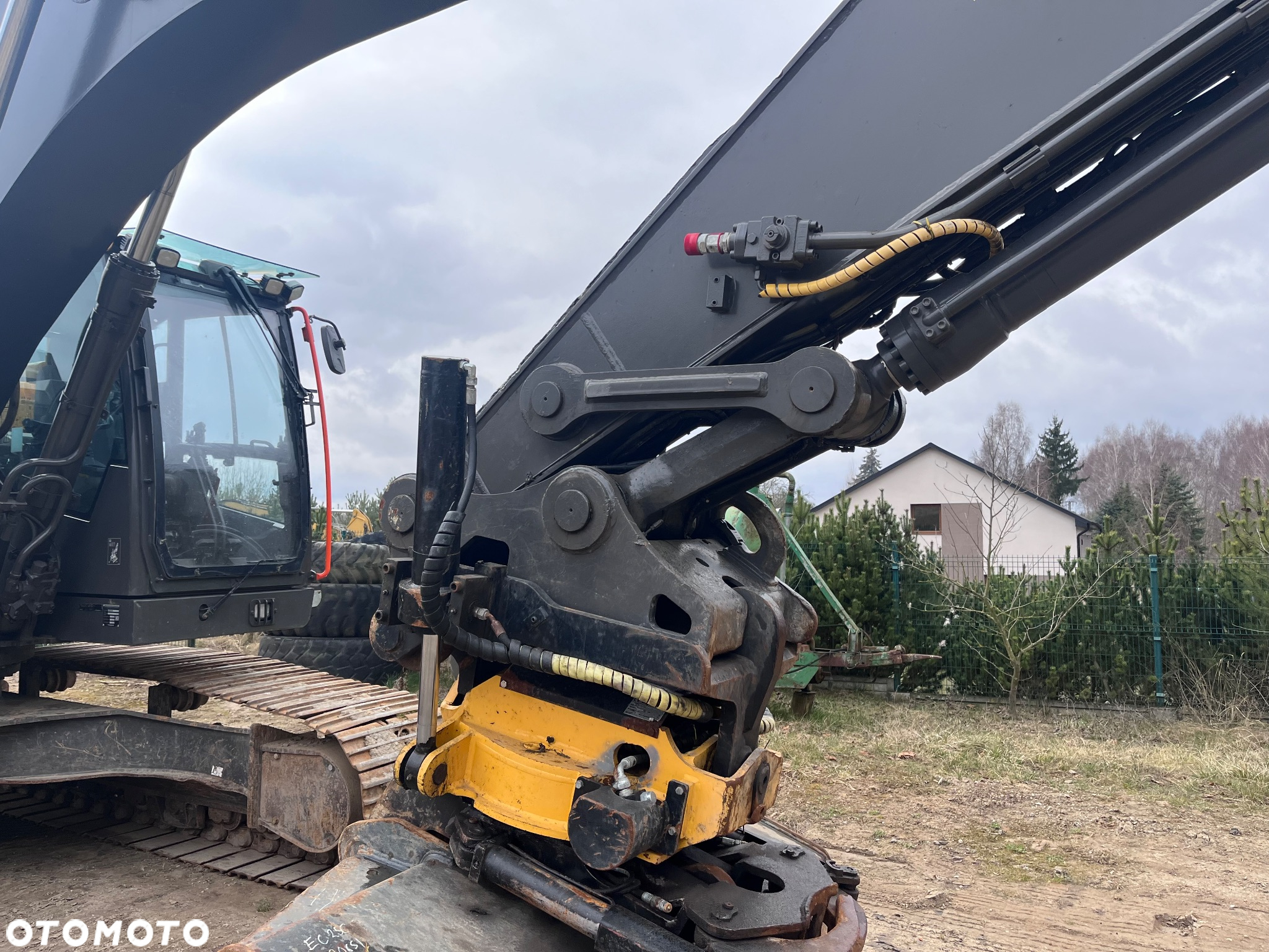 Volvo EC250EL - 8