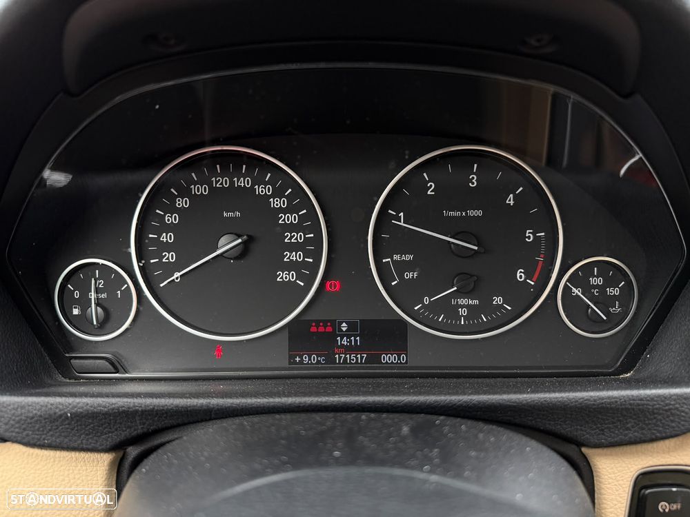 BMW 318 d Luxury Line - 6