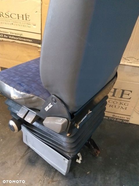 Iveco Daily 3 Fotel Kierowcy pompowany - 5