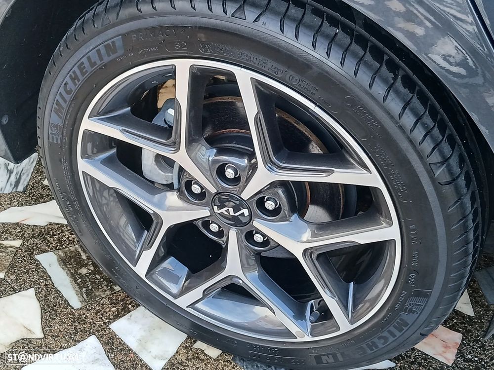 Kia Ceed SW 1.6 CRDi MHEV Dynamic - 42