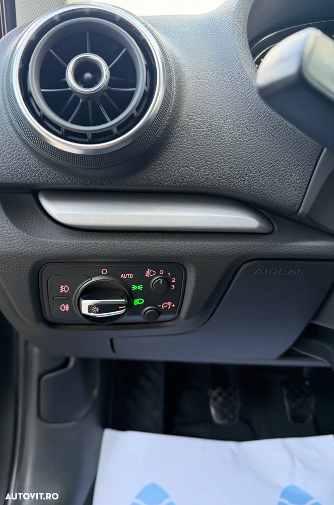 Audi A3 2.0 TDI ack (clean diesel) S line Sportpaket - 13