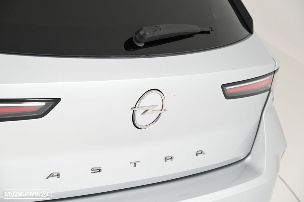 Opel Astra 1.2 T Elegance - 12