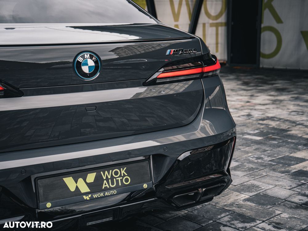 BMW M7 M760e xDrive AT PHEV - 14