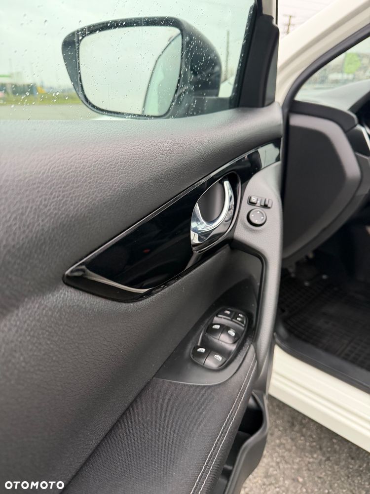 Nissan Qashqai - 26