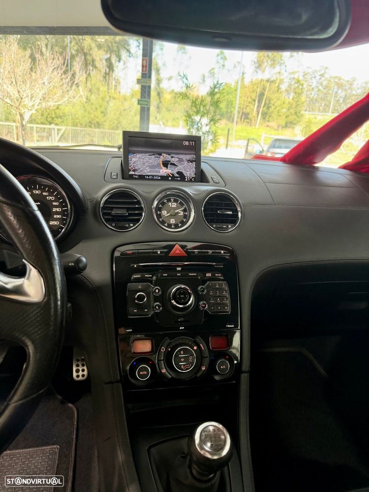 Peugeot RCZ 1.6 THP - 25