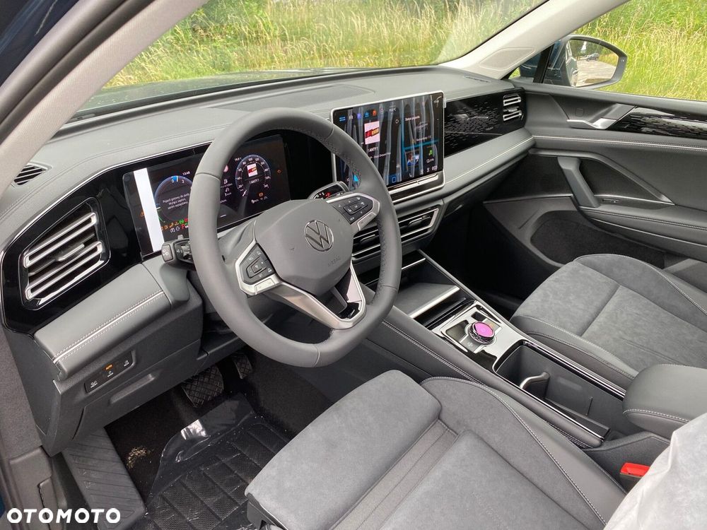 Volkswagen Tiguan - 14