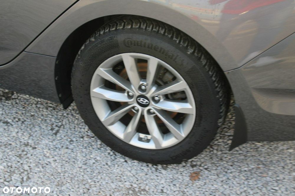 Hyundai i40 - 13