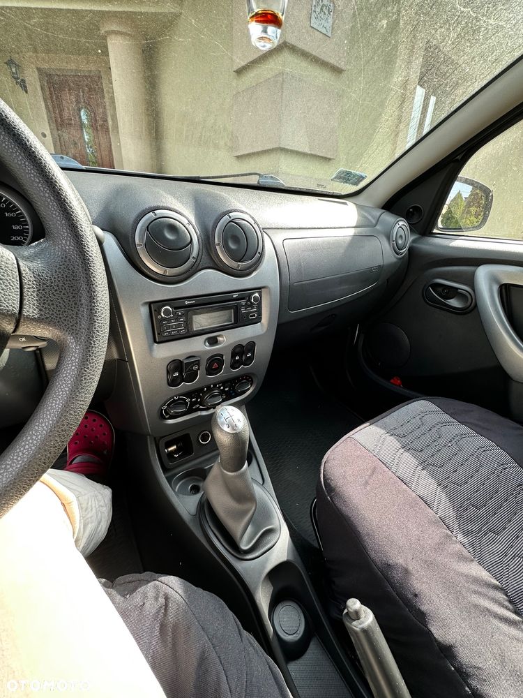 Dacia Duster 1.6 16V 4x2 Destination - 8