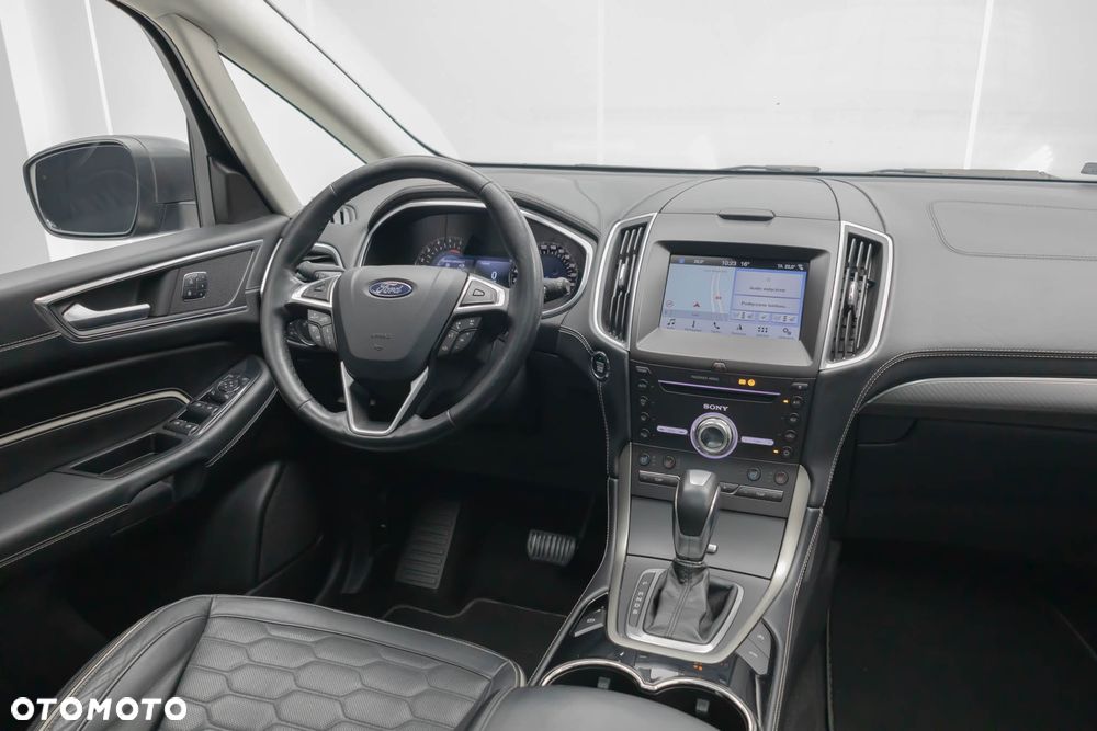 Ford S-Max 2.0 TDCi Bi-Turbo Vignale PowerShift - 21