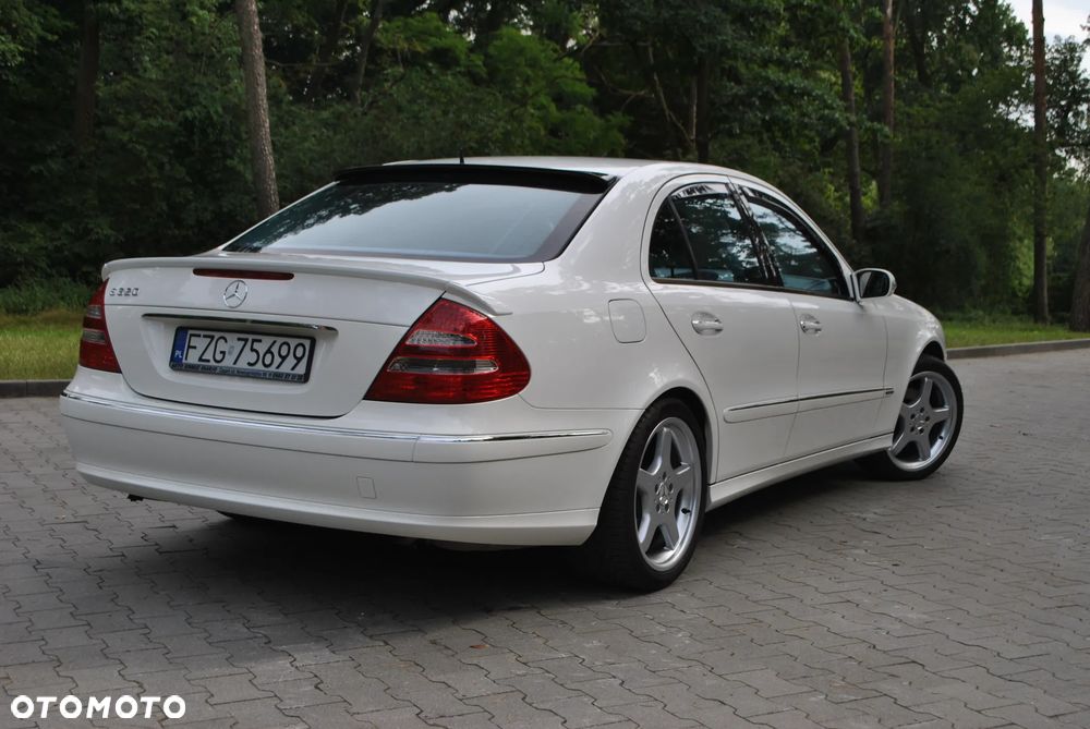 Mercedes-Benz Klasa E - 5