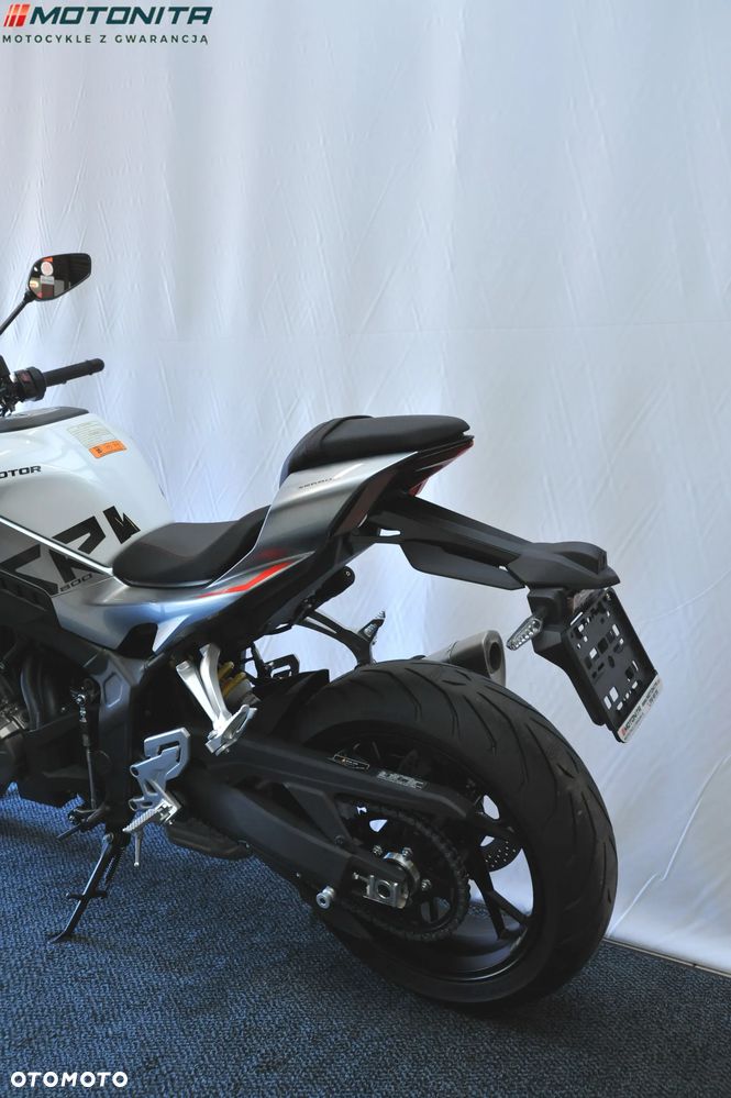 QJMOTOR Inny - 16