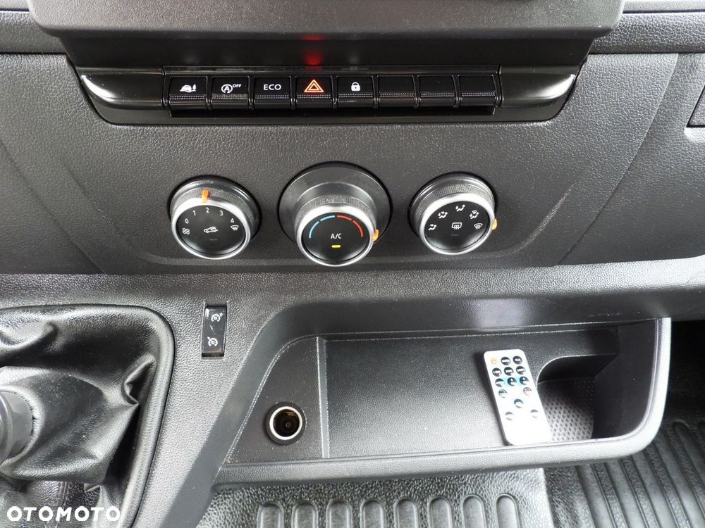 Renault MASTER PLANDEKA WINDA 10 PALET WEBASTO TEMPOMAT LEDY PNEUMATYKA KLIMATYZACJA  165KM - 35