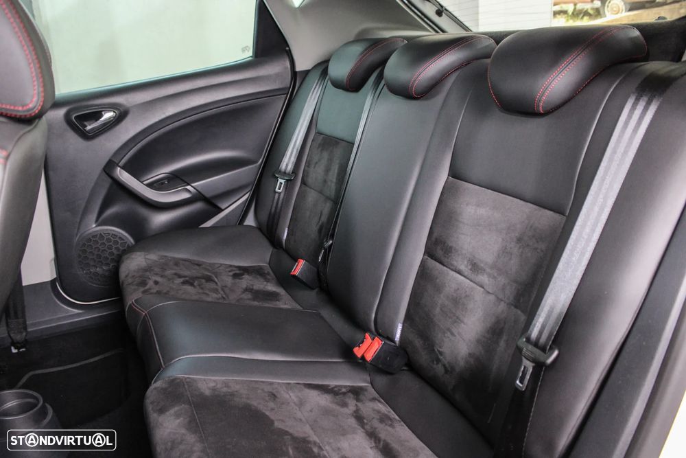 SEAT Ibiza 1.6 TDI FR - 9