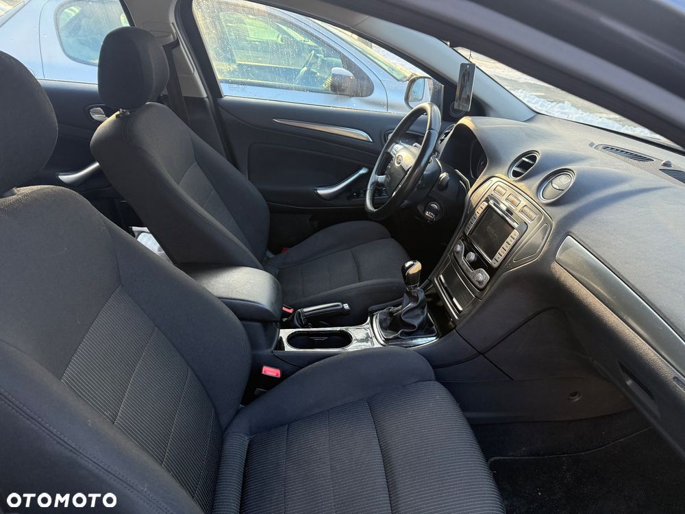 Ford Mondeo 2.0 Titanium - 8