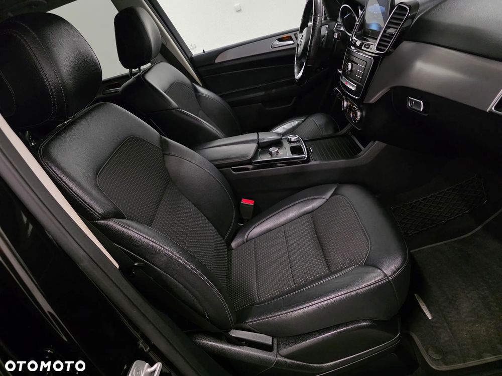 Mercedes-Benz GLE 250 d 4Matic 9G-TRONIC AMG Line - 14