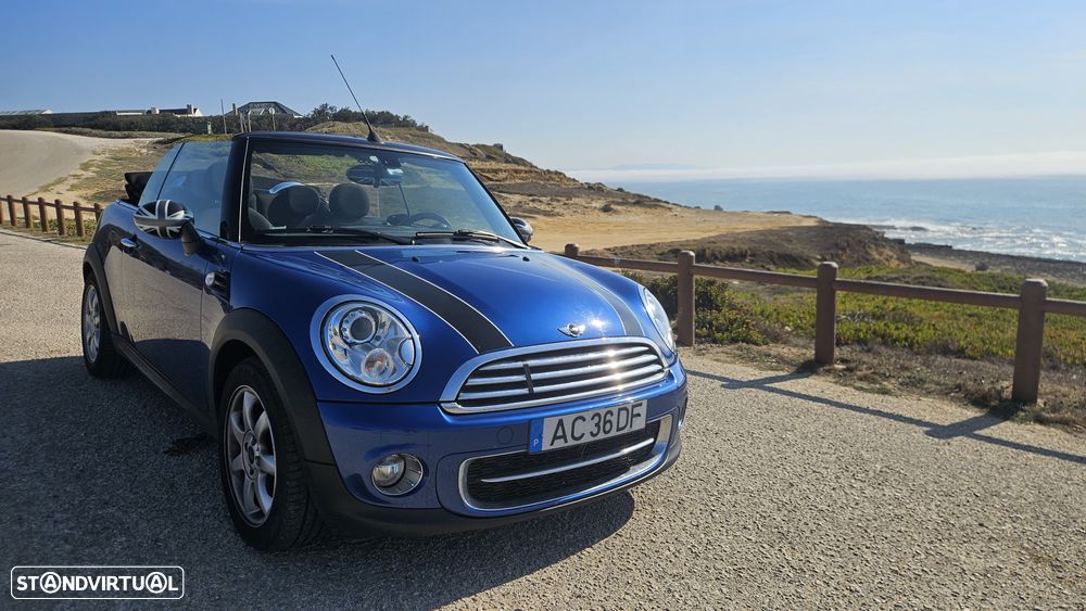 MINI Cabrio Cooper D - 1