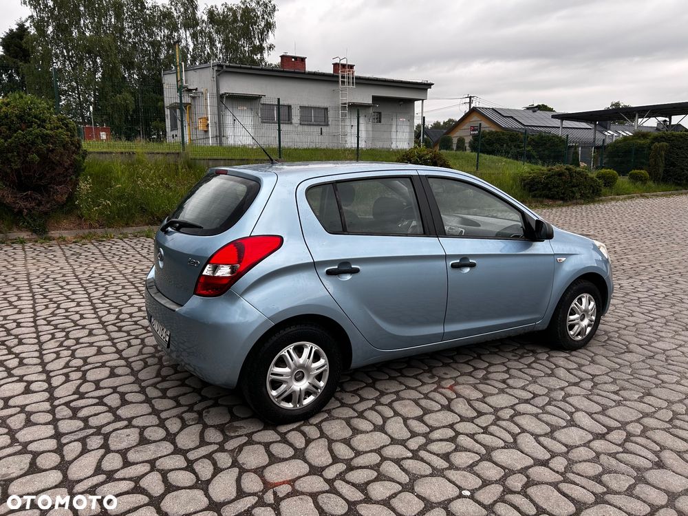 Hyundai i20 1.2 Edition Plus - 12