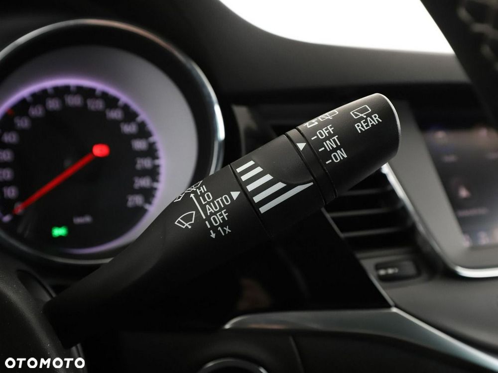 Opel Astra 1.2 T Elegance S&S - 32