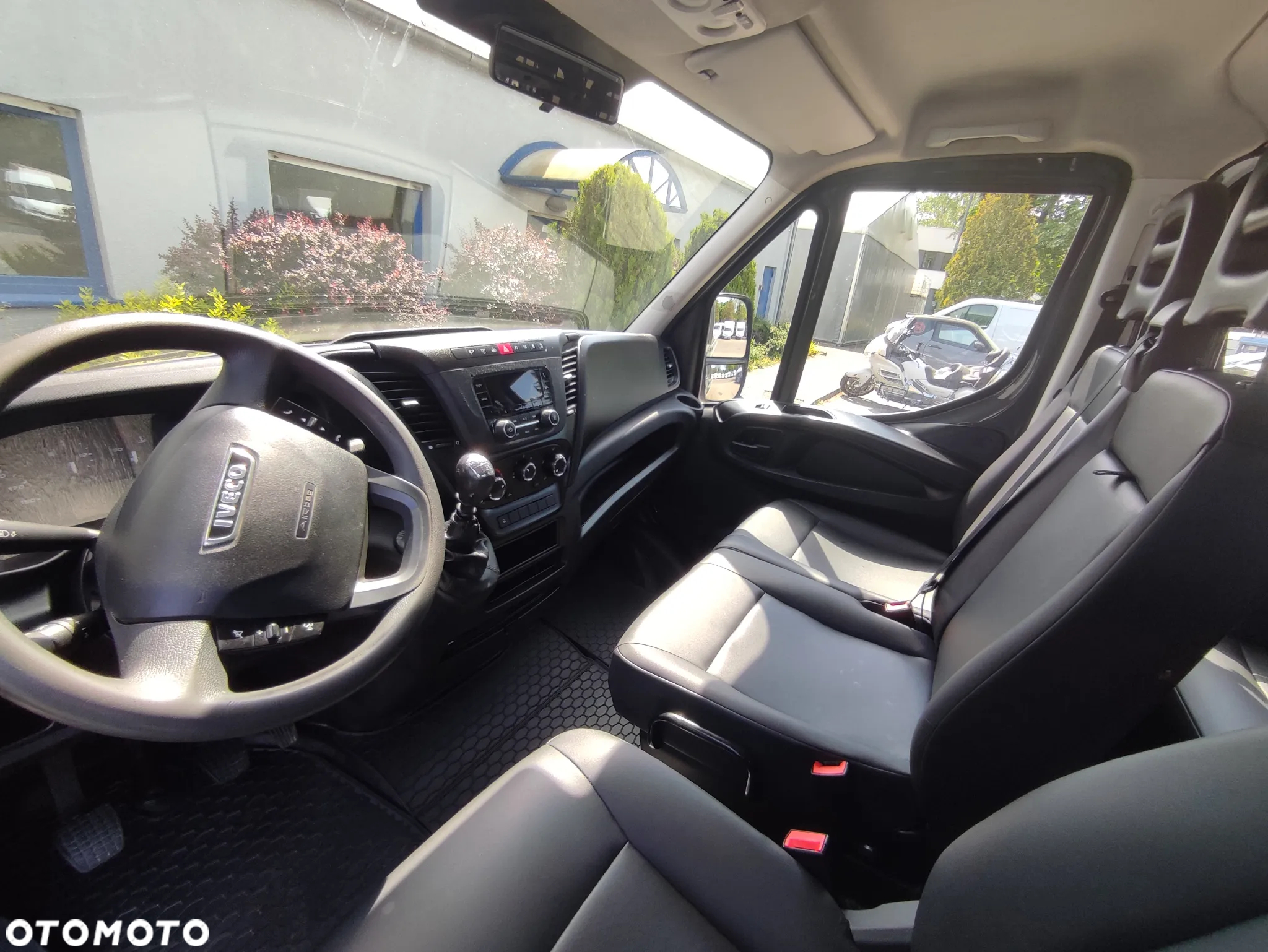 Iveco Daily BRYGADA // skrzynia otwarta // SALON POLSKA - 9