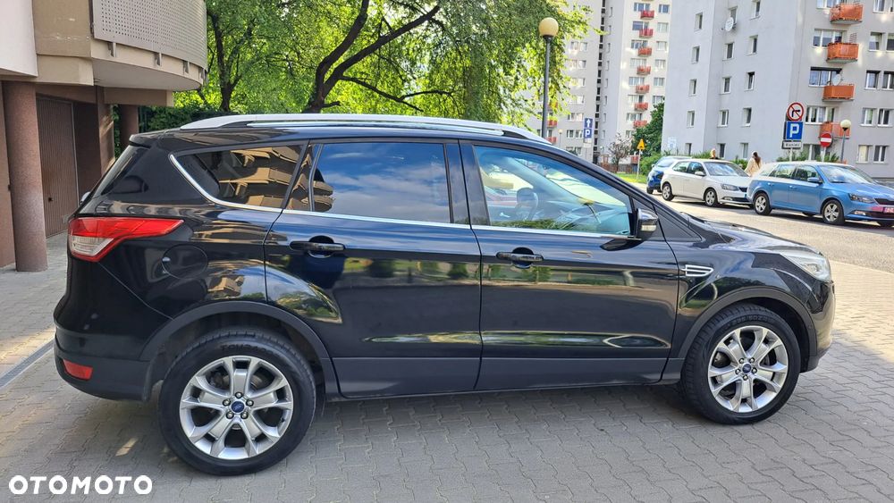 Ford Kuga 2.0 TDCi 4WD Titanium Plus - 3