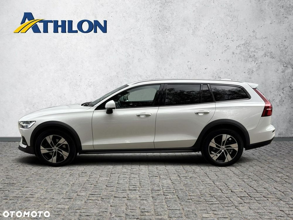 Volvo V60 Cross Country Pro B4 D AWD - 2