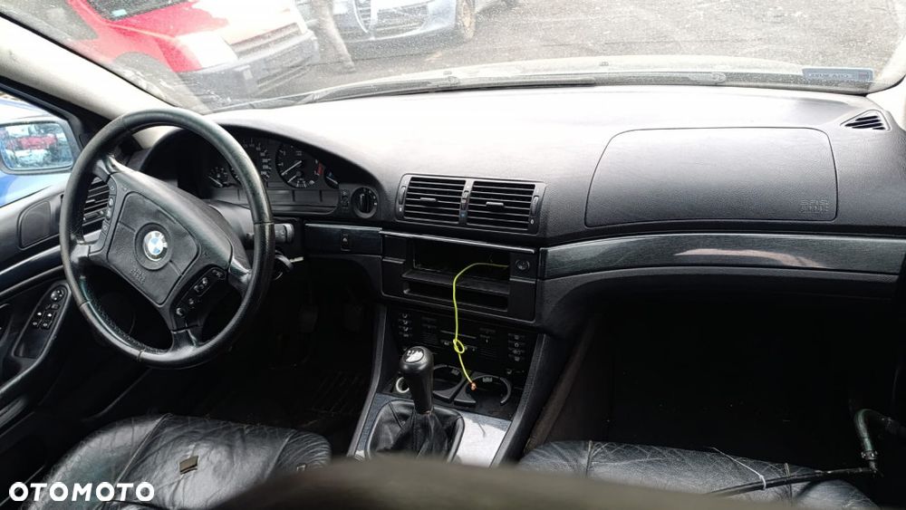 36147 BMW E39 model od 95-00 silnik 2.5 M52B25 170 km lakier 324/6 - 9