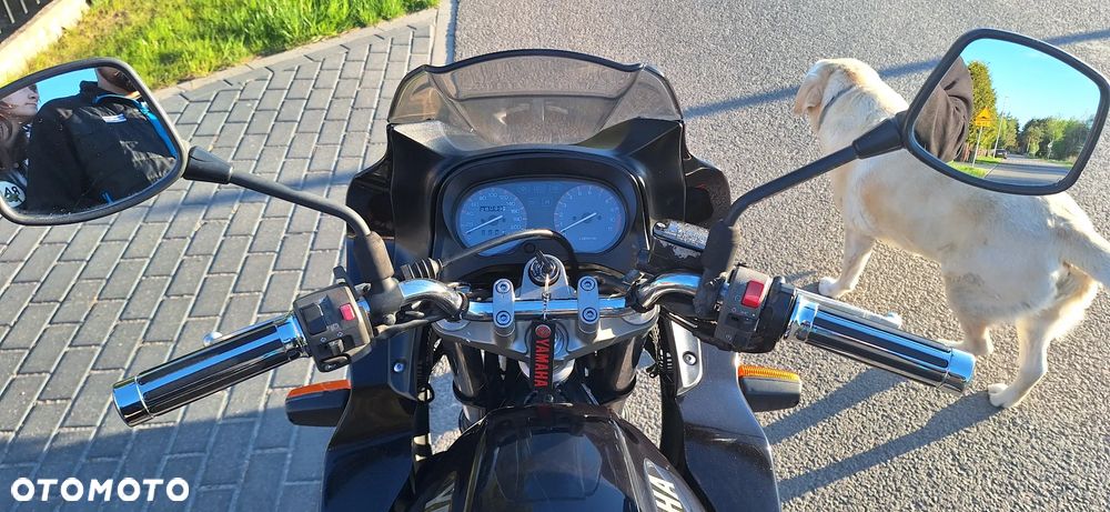 Yamaha XJ - 3