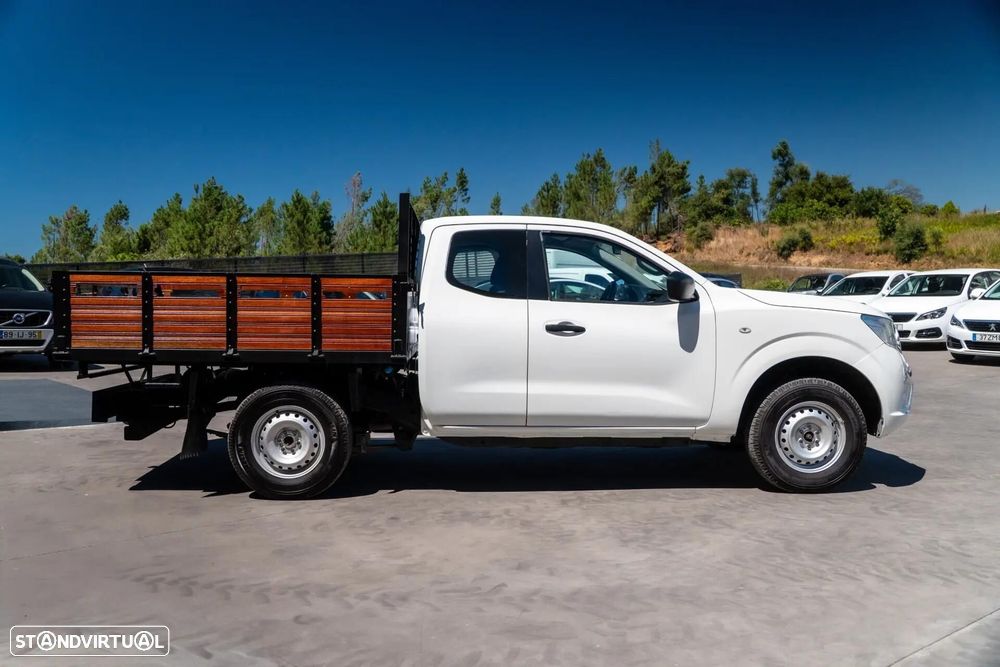 Nissan Navara 2.5 dCi CD LE - 8