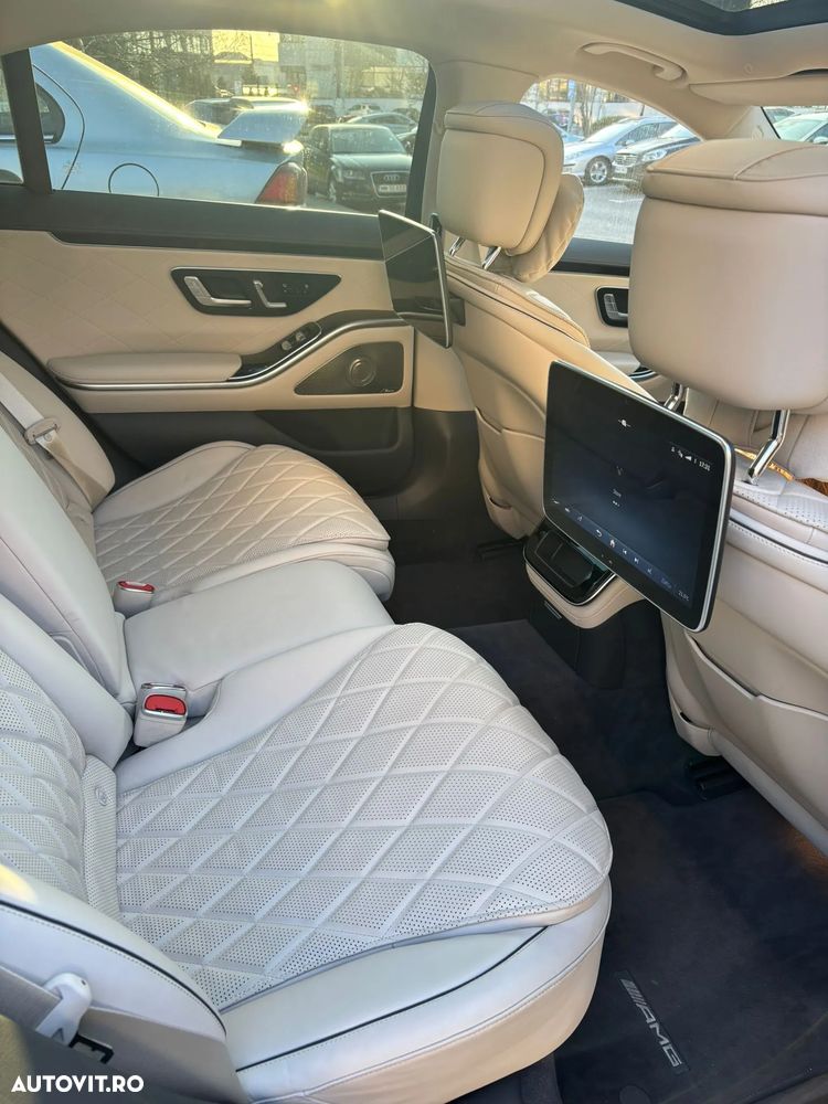 Mercedes-Benz S - 13