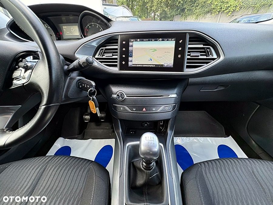 Peugeot 308 130 e-THP Stop & Start Active - 26