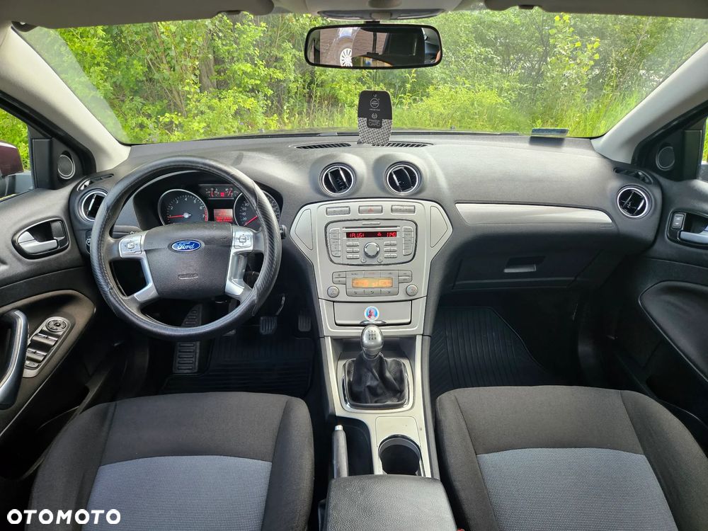 Ford Mondeo 1.6 Gold X - 15