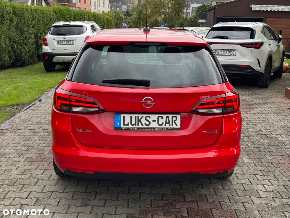 Opel Astra 1.4 Turbo Start/Stop Sports Tourer Innovation - 4