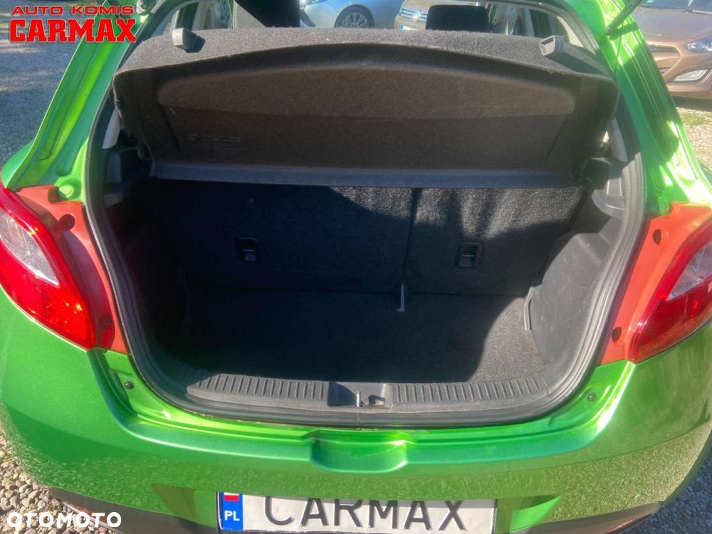 Mazda 2 - 11