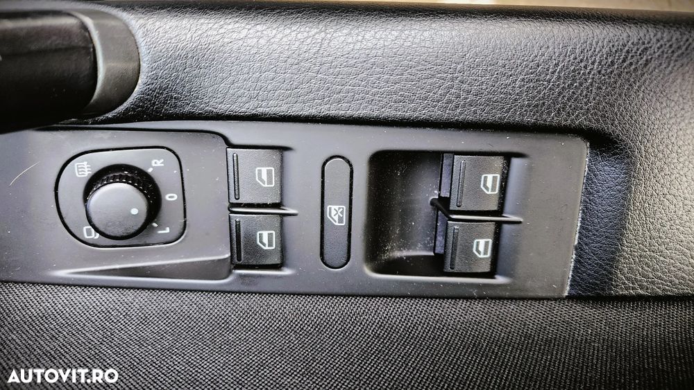 Volkswagen Passat 2.0 TDI BlueMotion Technology Comfortline - 13