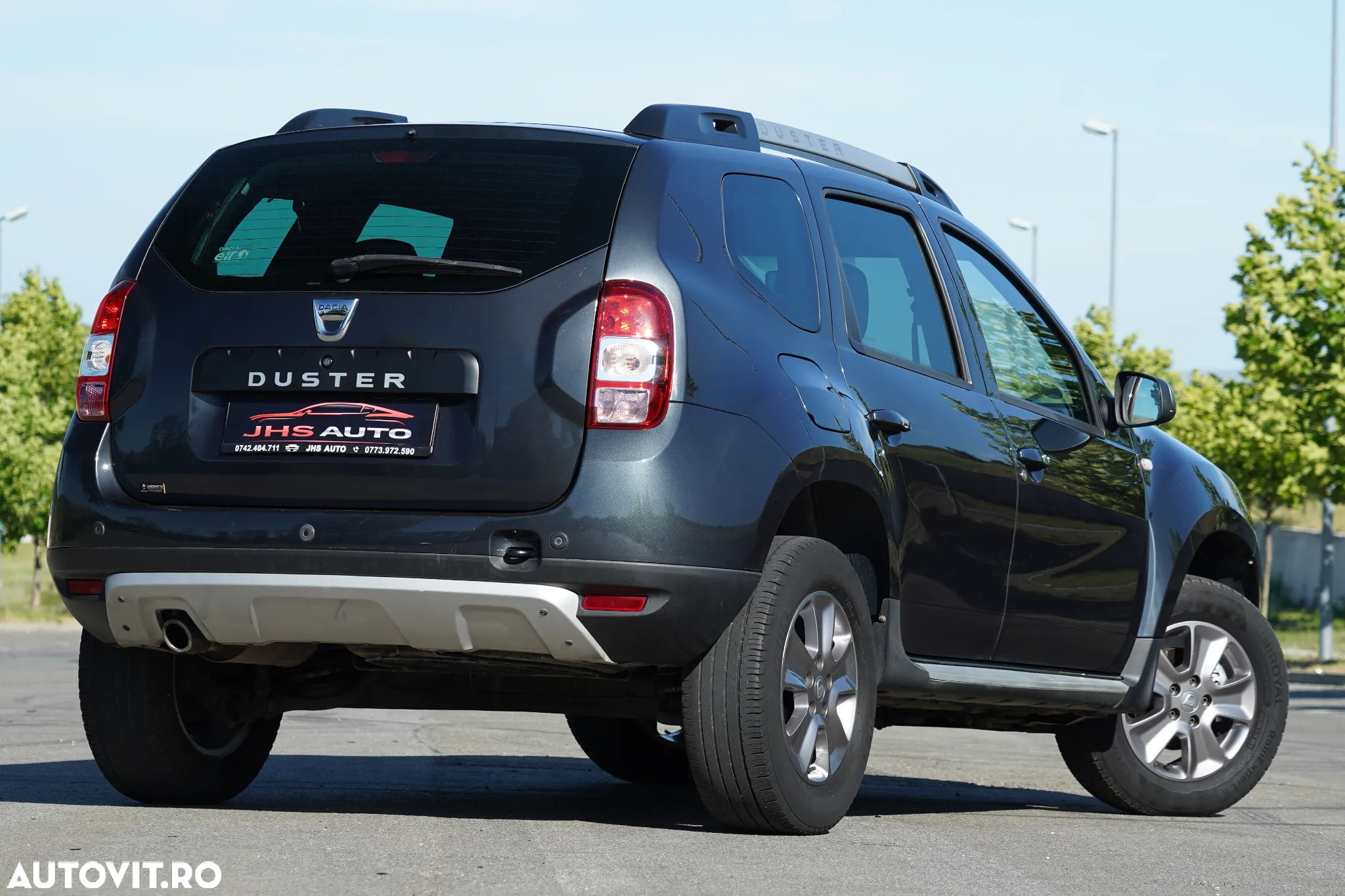 Dacia Duster 1.5 dCi 4x2 Laureate - 4