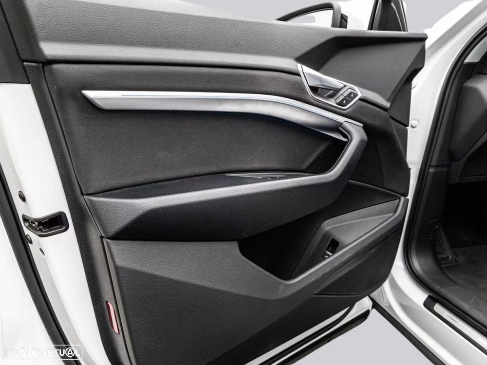 Audi e-tron Sportback - 8