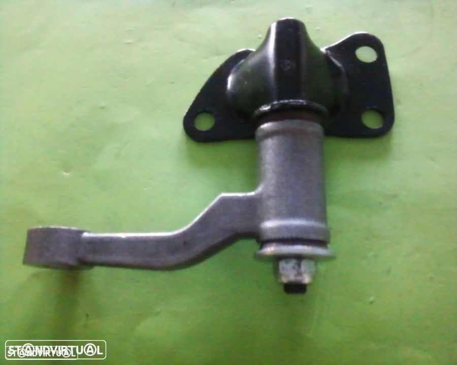 pendural direção Nissan D21 e D22 2WD (NOVO) - 1