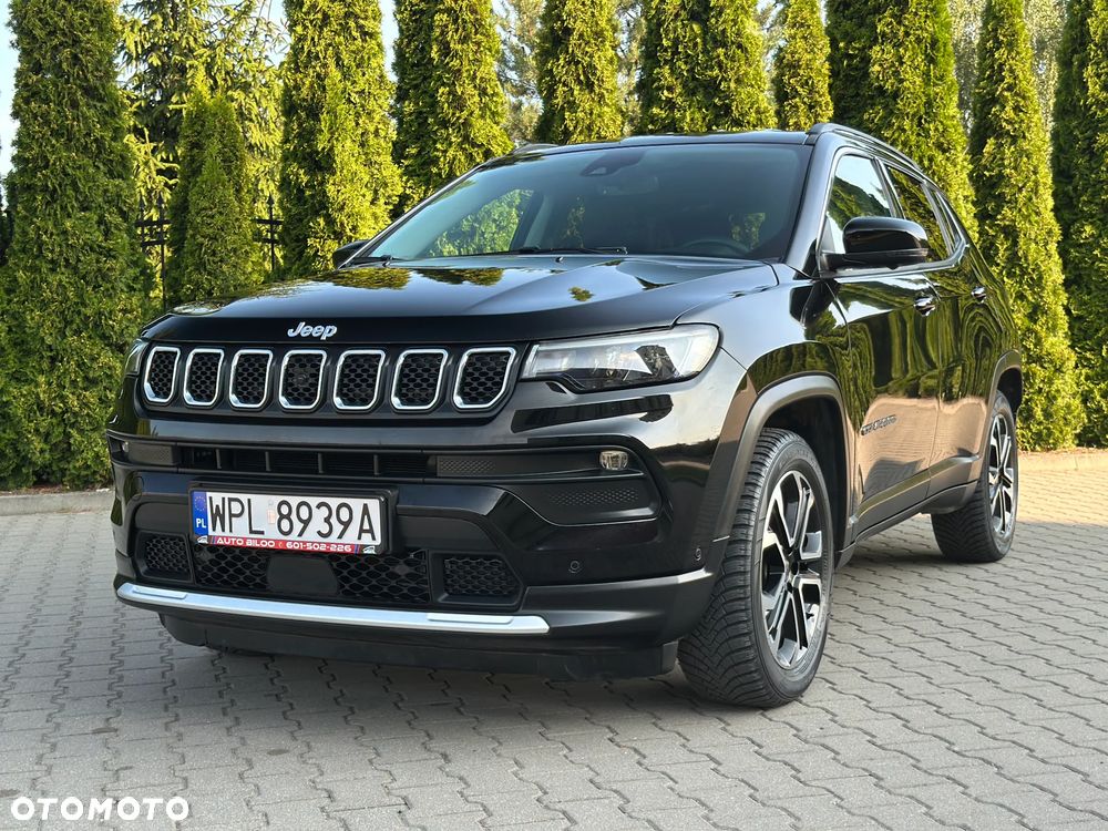 Jeep Compass - 26