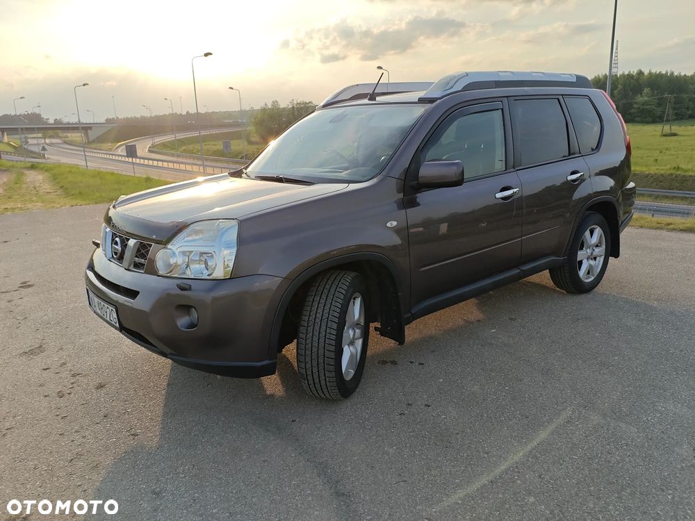 Nissan X-Trail 2.0 dCi LE - 1