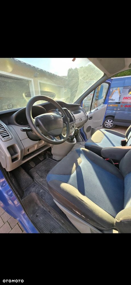Renault Trafic - 11