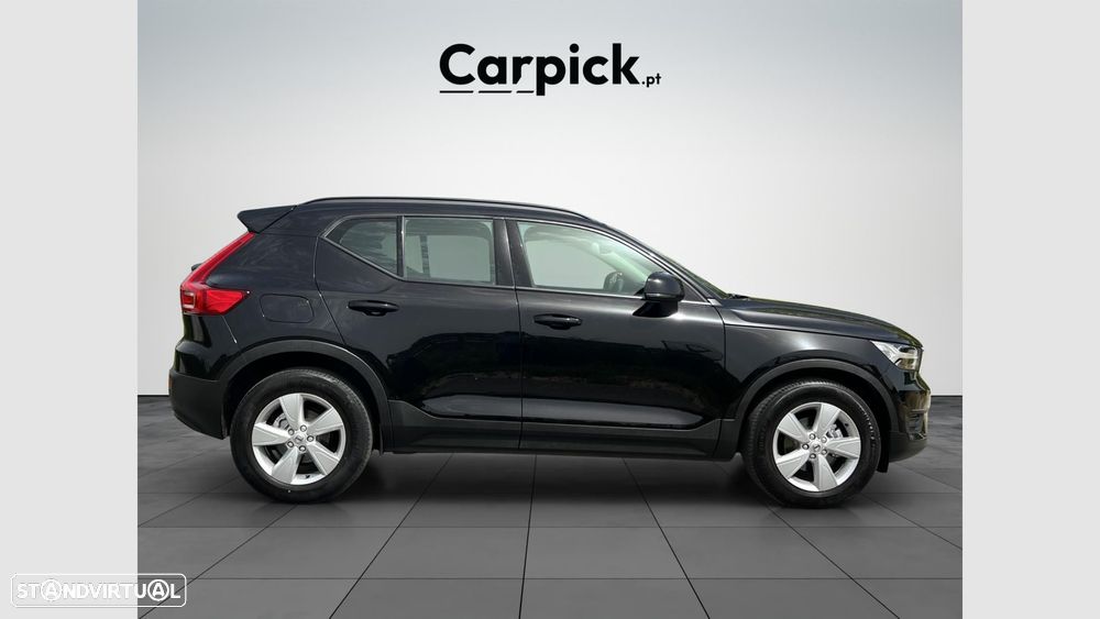 Volvo XC 40 1.5 T3 Momentum Core - 7