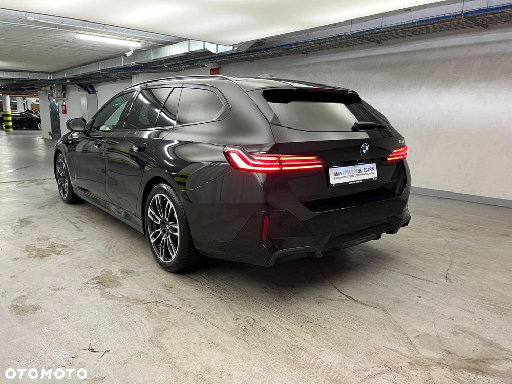 BMW Seria 5 520i mHEV M Sport - 13