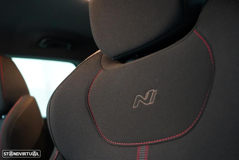 Hyundai i30 1.6 CRDi N-Line 7DCT - 8