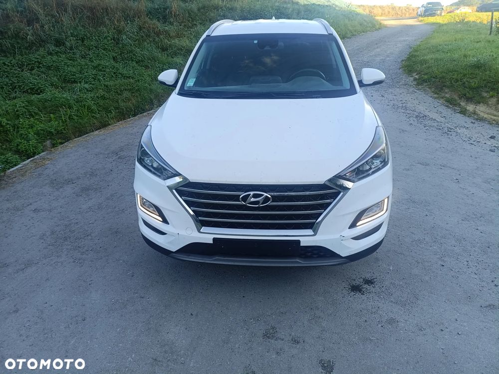 Hyundai Tucson - 2