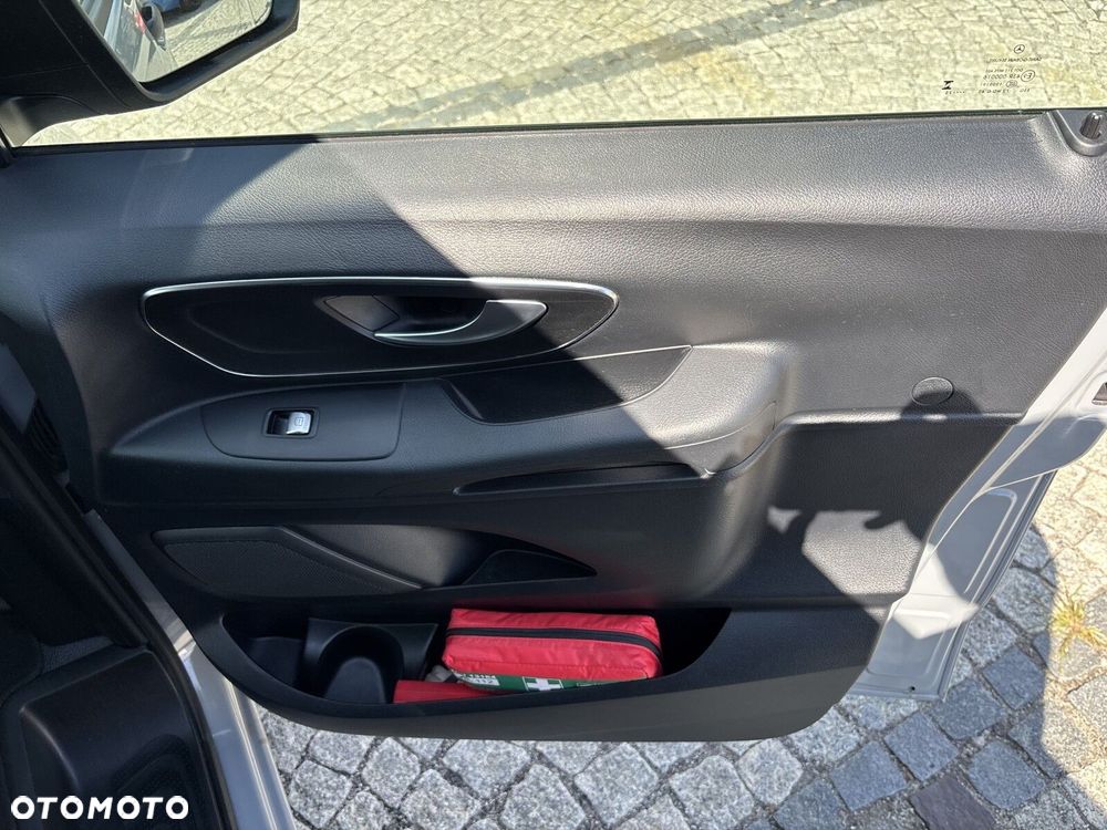 Mercedes-Benz Vito - 20