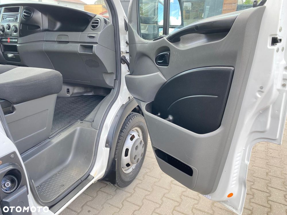 Iveco DAILY - 25