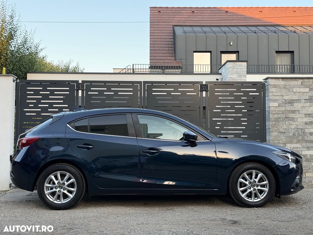 Mazda 3 - 23