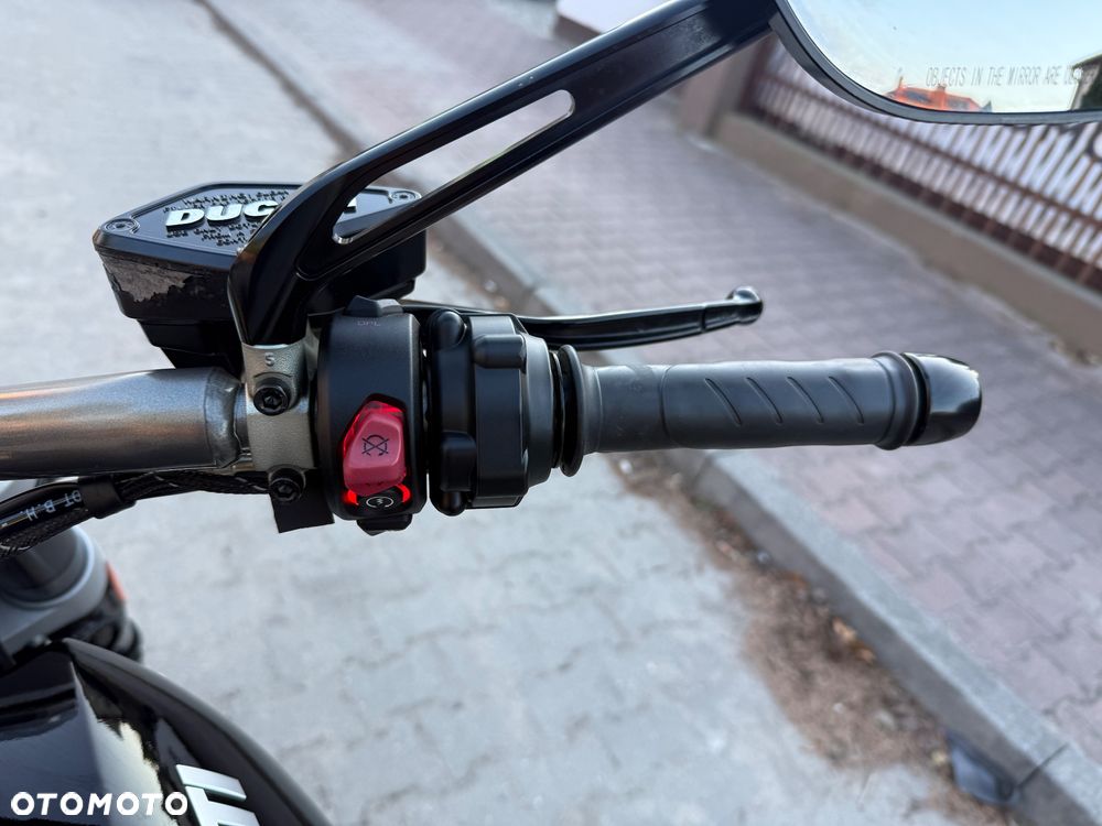 Ducati Diavel - 27