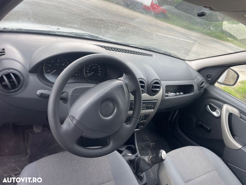 Dacia Logan Van - 6