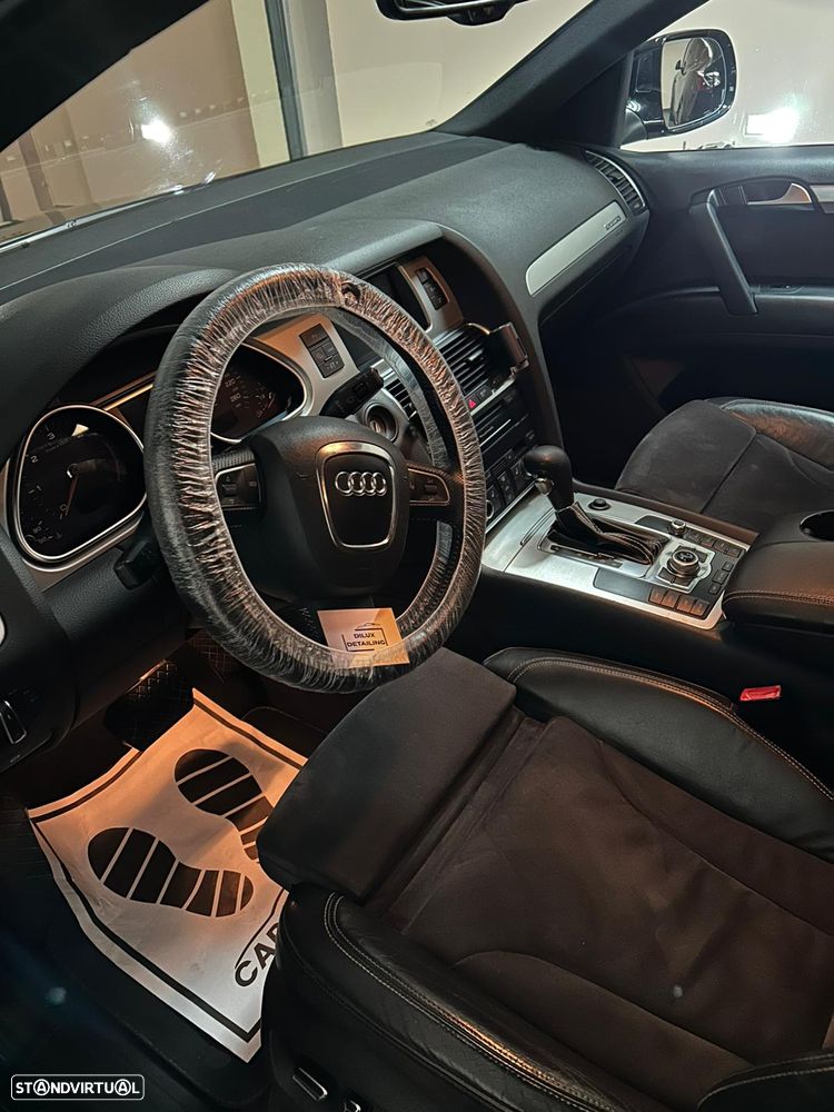 Audi Q7 3.0 V6 TDi quattro S-line Tiptronic - 11